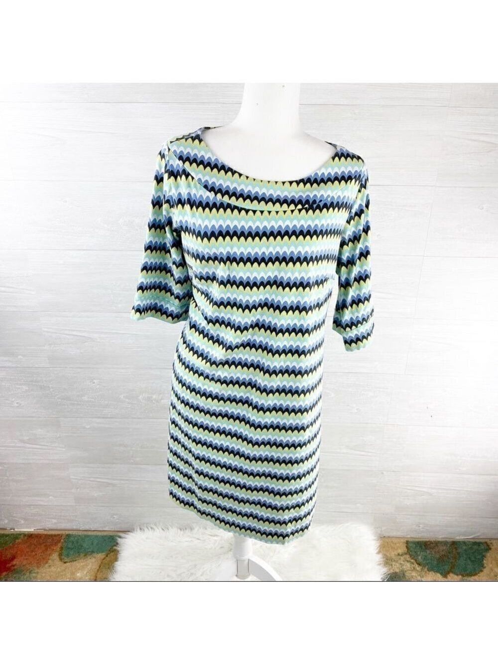 Skirtin Around Wavy Half Sleeve Boatneck Midi Dress